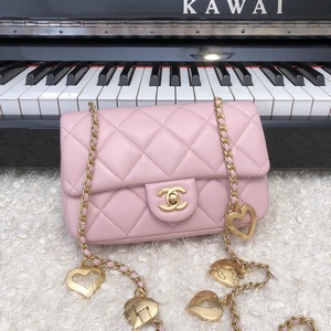 Chanel Handbags 1072